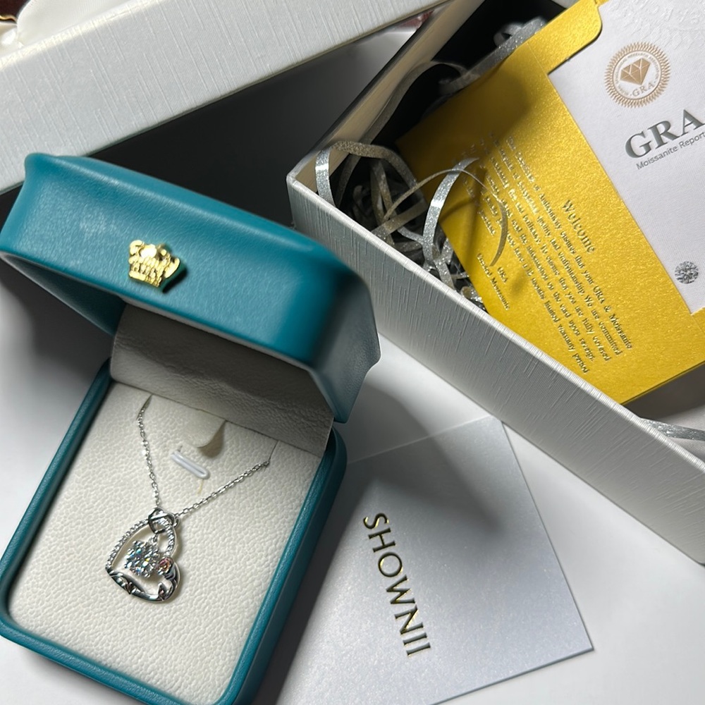 925 Sterling Silver Heart & Rose Necklace with 8mm Moissanite